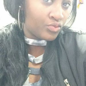 Meet your Posher, Markesia